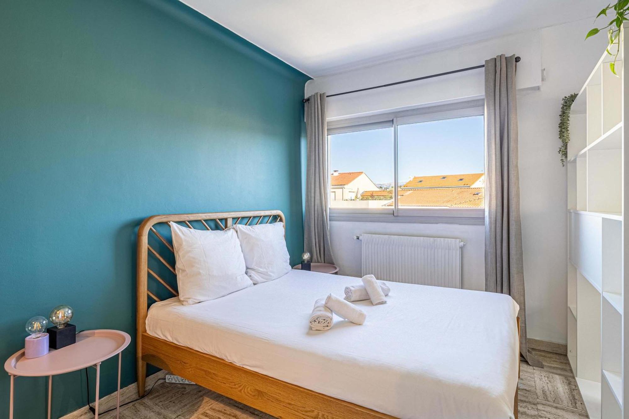 Apartment La Palmeraie Joyeux Avec Balcon, A Deux Pas De La Banane Cannes